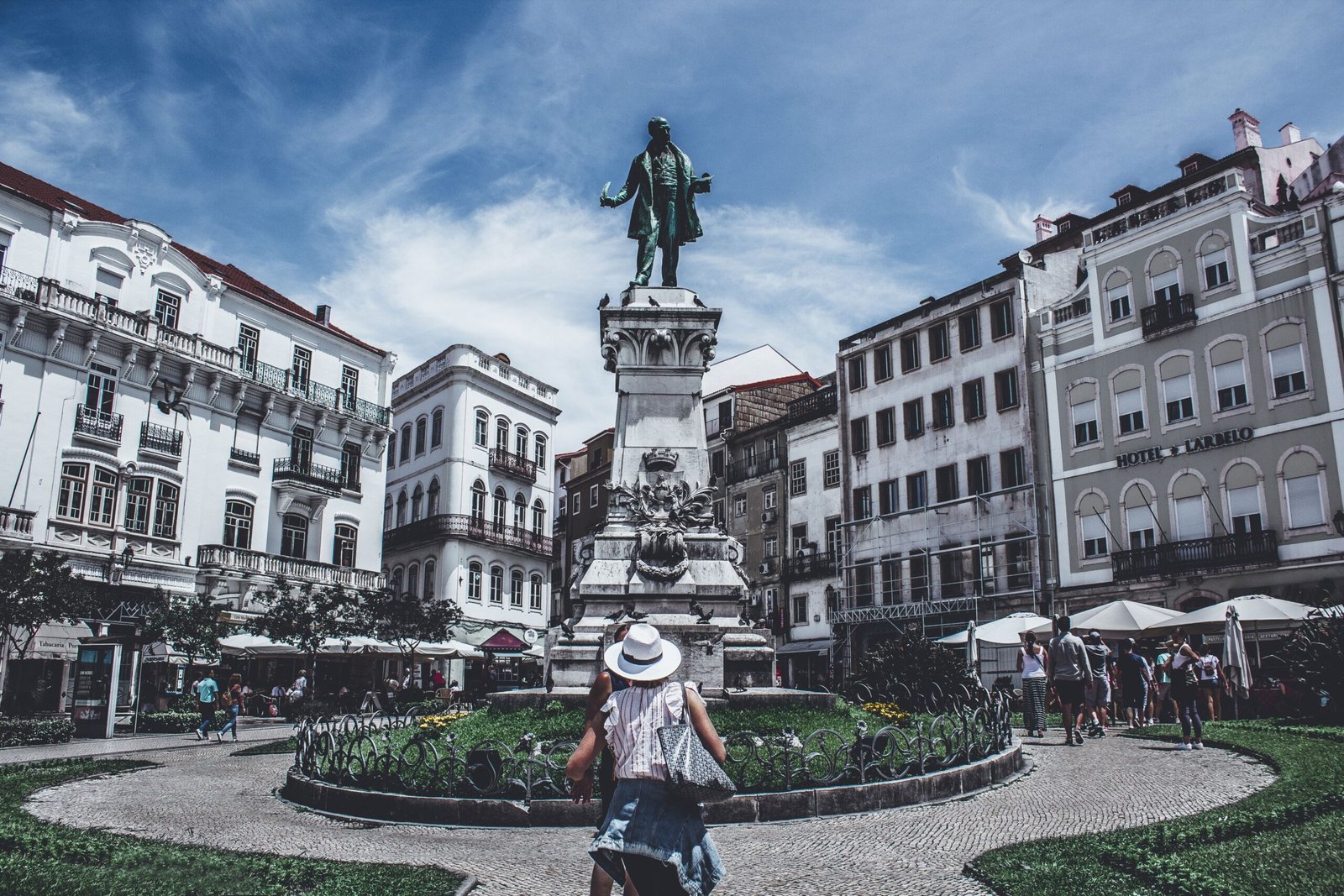 Vista panorámica de Porto, Portugal, con el río Duero y los edificios tradicionales